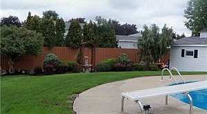 5th image of 100 Laurelton Dr