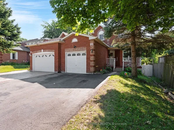 100 Anglerock Dr, Cambridge, ON N1T 1L9