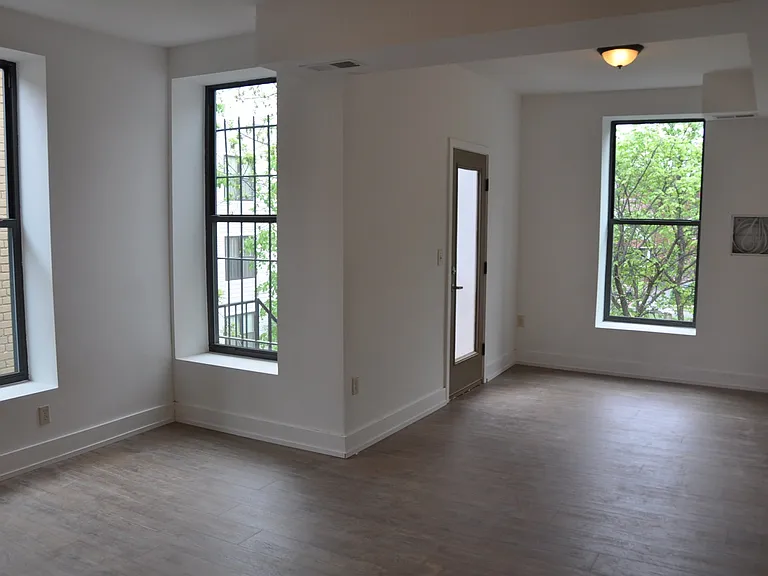 1334 Harvard St NW #2 — Photo 9