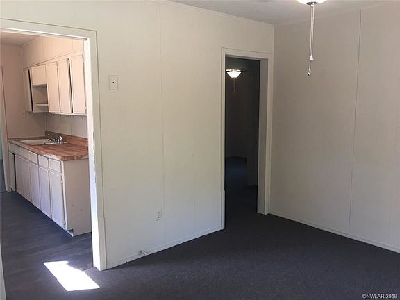 3rd image of 4002 Wallace Ave