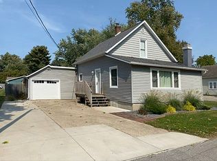 18855 3rd St, New Paris, IN 46553