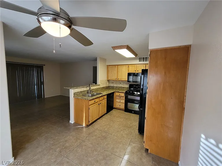 5710 E Tropicana Ave #1172 — Photo 15