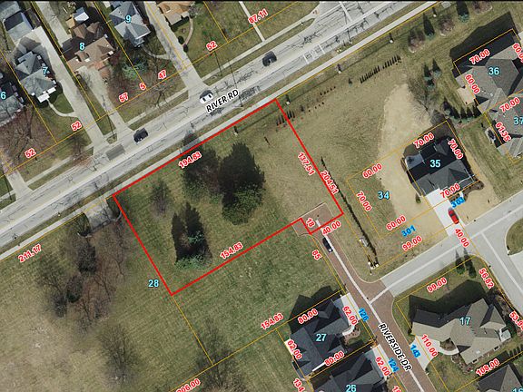 2nd image of 321 River Bend Ln
