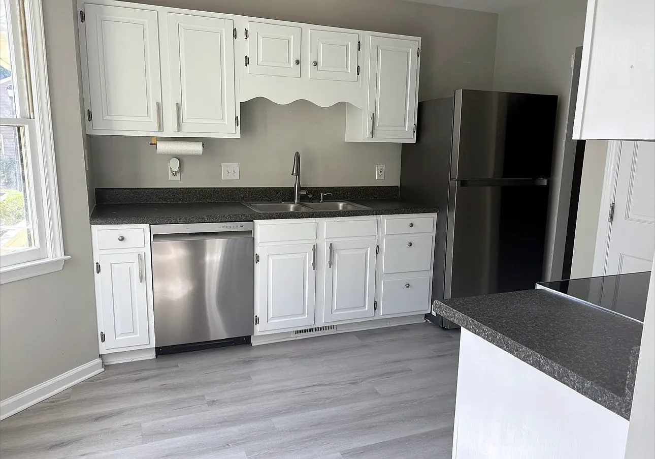 2 bed, 1218 sqft, $1,800 — Photo 4
