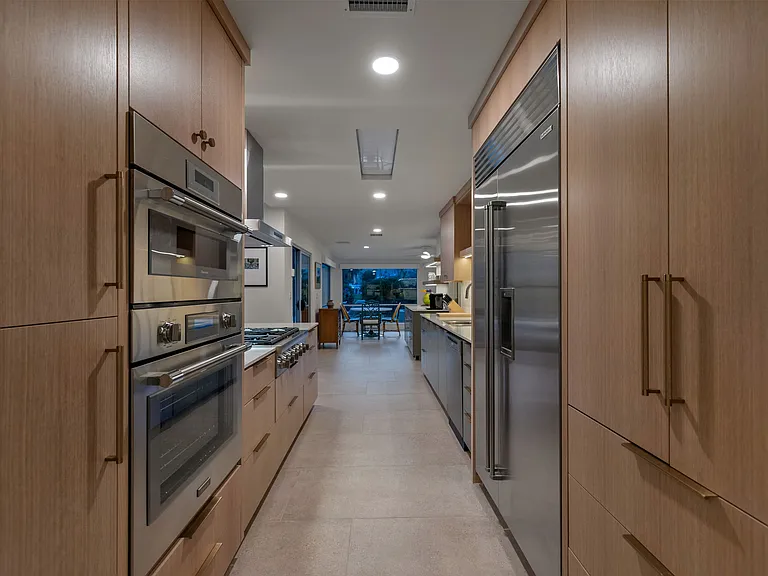 2367 Yosemite Dr — Photo 15