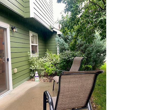 5th image of 802 Waterglen Drive Bldg O #63