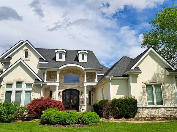 158 Signature Dr S, Xenia, OH 45385