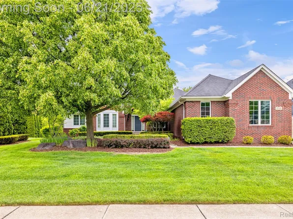 55161 Whitney Dr, Shelby Township, MI 48315