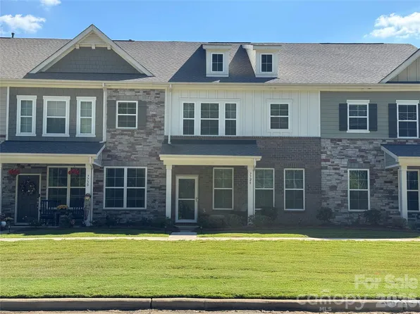 7726 Nelson Rd, Mint Hill, NC 28227