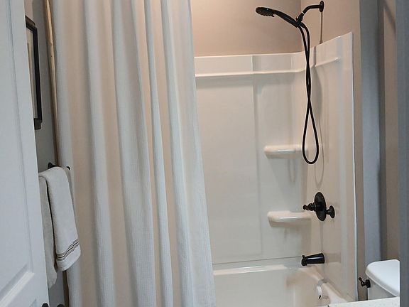 4th image of 1908 Tanners Cove Rd