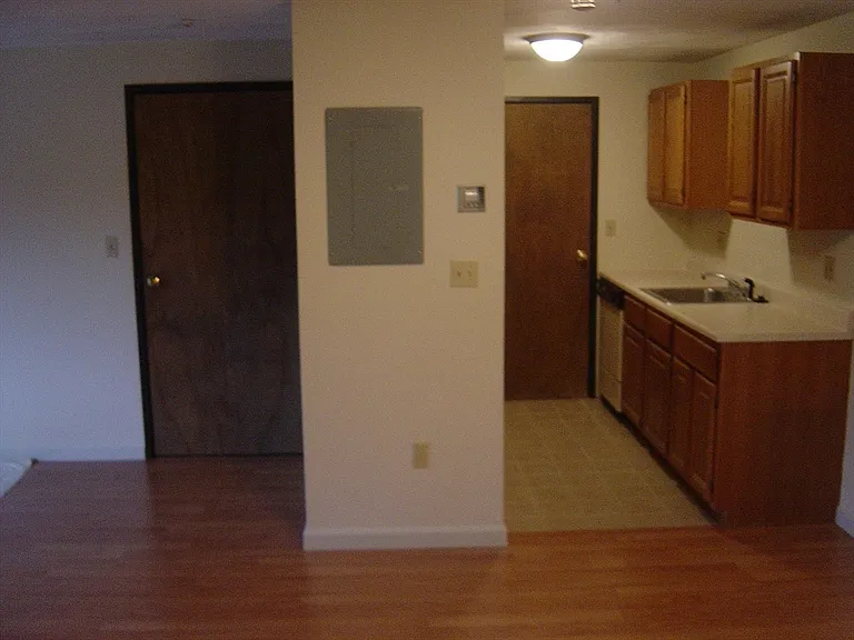 47 Juniper Rd #F2 — Photo 3