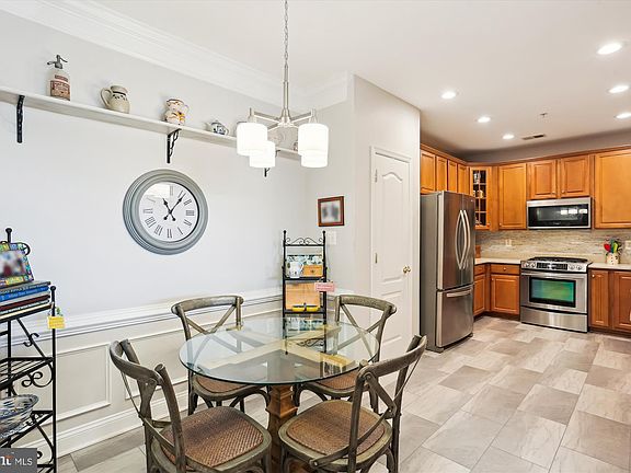 3rd image of 327 King Farm Blvd APT 208