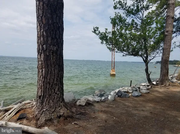 16291 Thomas Rd, Piney Point, MD 20674