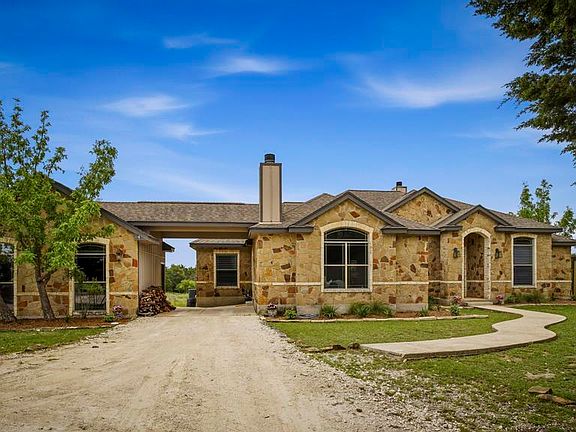 2nd image of 101 SHADY RIDGE DR
