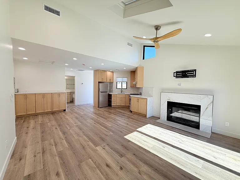 4245 Juneau Cir #C — Photo 6