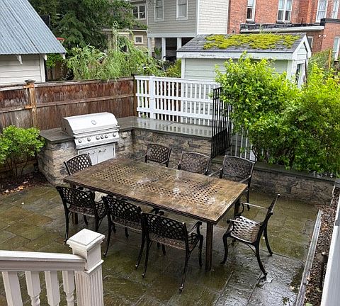 3rd image of 179 Nelson Ave