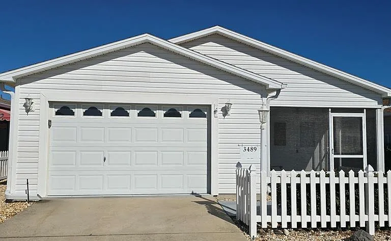 3489 Cambria Cir — Photo 1