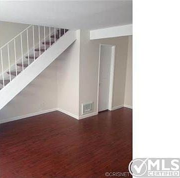 5th image of 719 N Eucalyptus Ave #20
