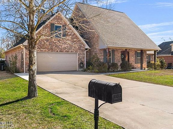 5th image of 139 Glen Arbor Ct