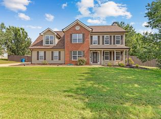 108 Thornehedge Way, Hampton, GA 30228