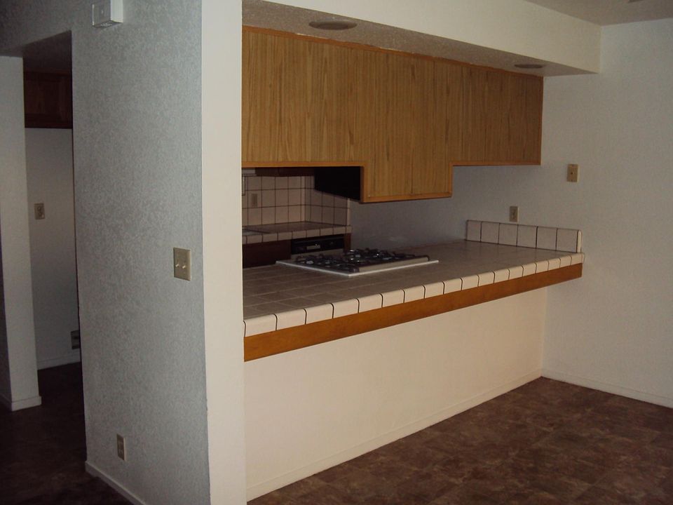 2nd image of 4246 W Douglas Ave