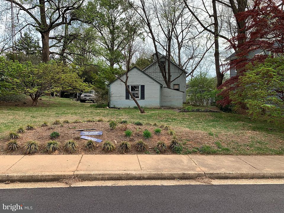 1st image of 1011 Fowler St Lot 2B