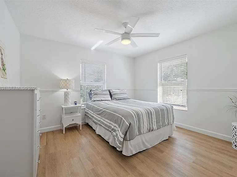 6051 Kendrick St — Photo 18