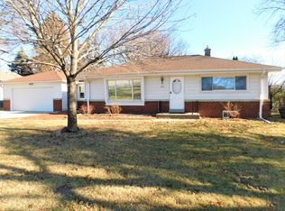 3280 N Mayfair Rd, Milwaukee, WI 53222