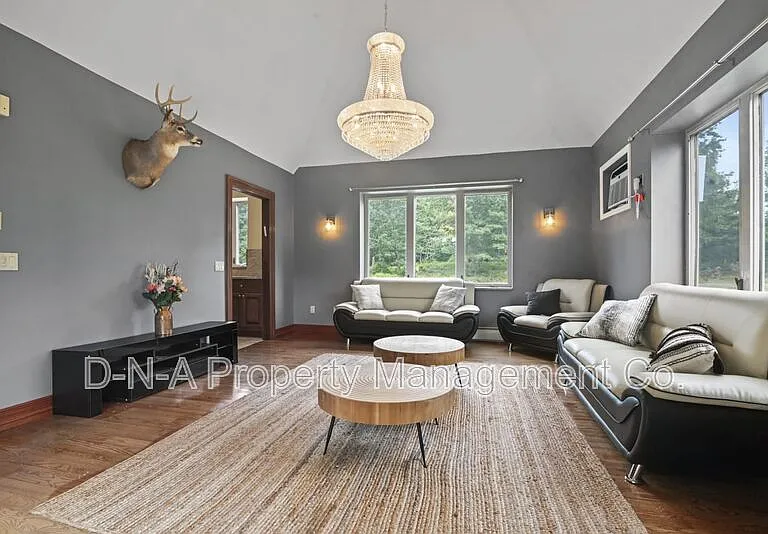 133 Montanesca Rd — Photo 28