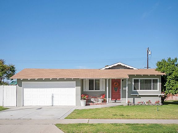 2nd image of 4114 N Ramona St