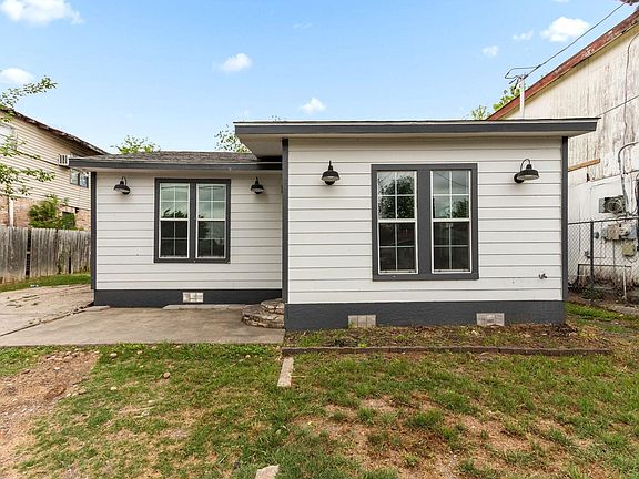 2nd image of 1306 Brighton