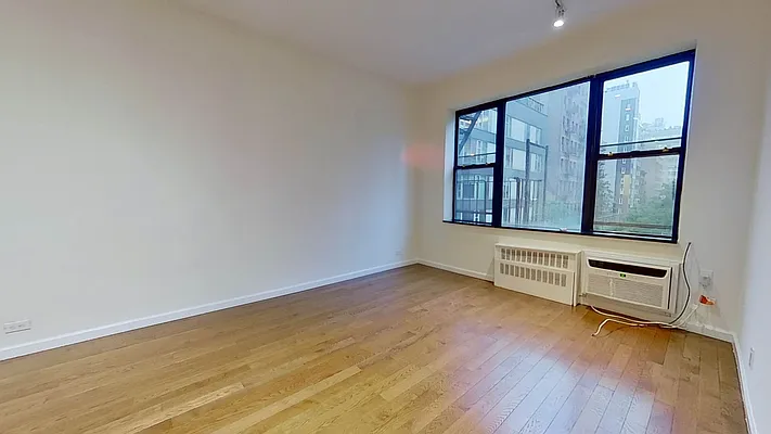 Rented by Compass | media 12