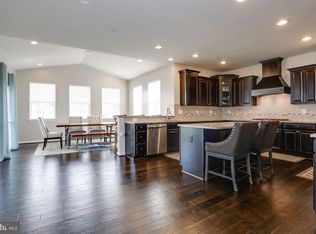11136 Saint Christopher Dr, White Plains, MD 20695