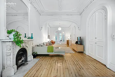 Rented by Sotheby's International Realty