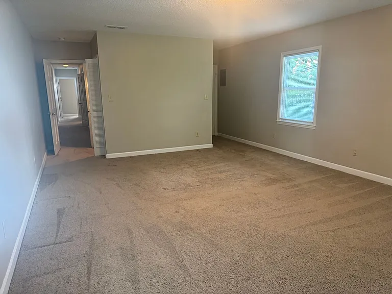 744 Crescent Dr #3 — Photo 10