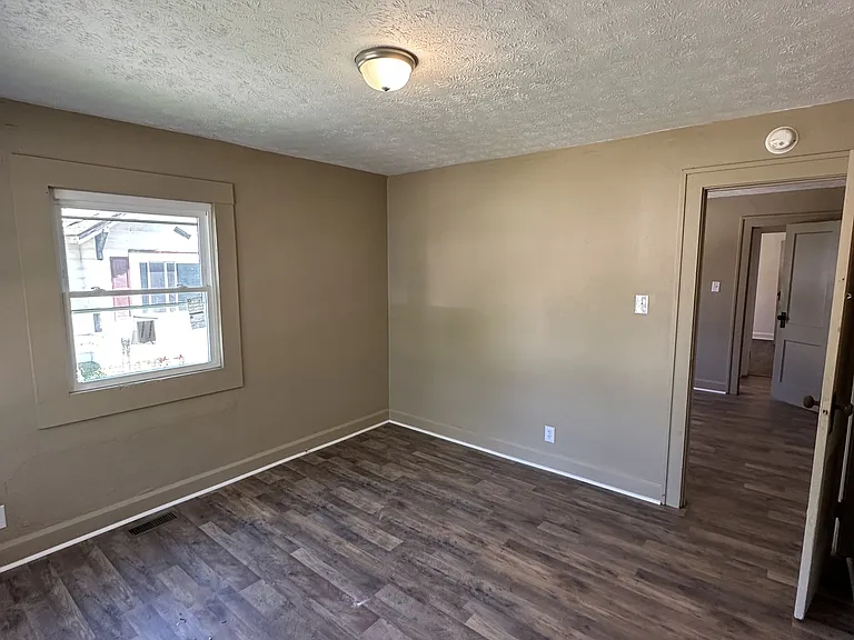 2940 Pitt St #2 — Photo 2