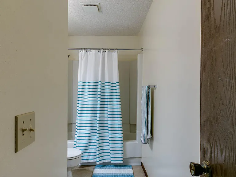2000 College Heights Rd — Photo 12