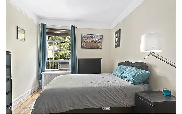 Rented by Douglas Elliman | media 2