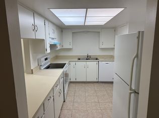 403 Banana Cay Dr #J, South Daytona, FL 32119
