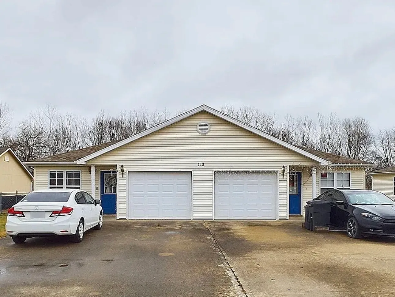 3 bed, 1216 sqft, $1,500 — Photo 1