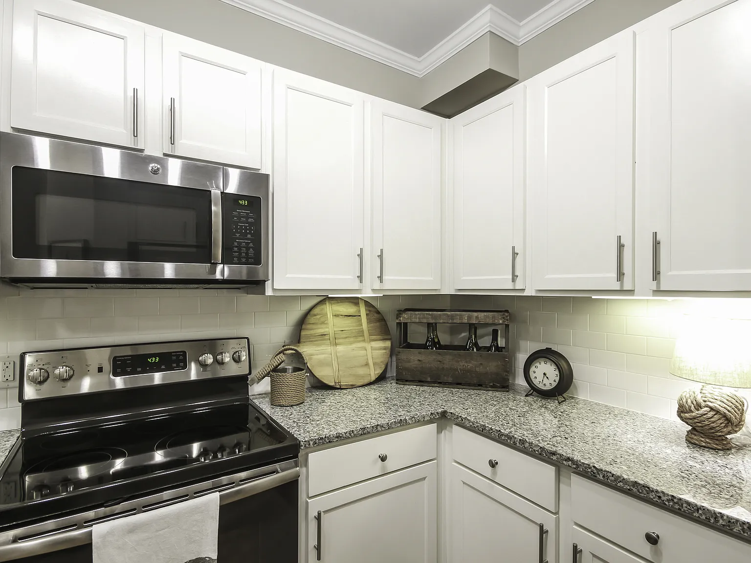 Sweetwater Apartments — Photo 4