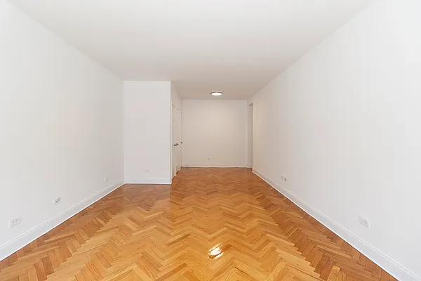 Rented by Siba Management Inc. | media 10