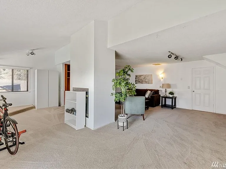 5401 154th Ave NE — Photo 18