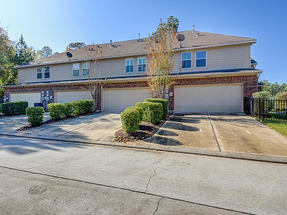 4th image of 10 Bettina Ln
