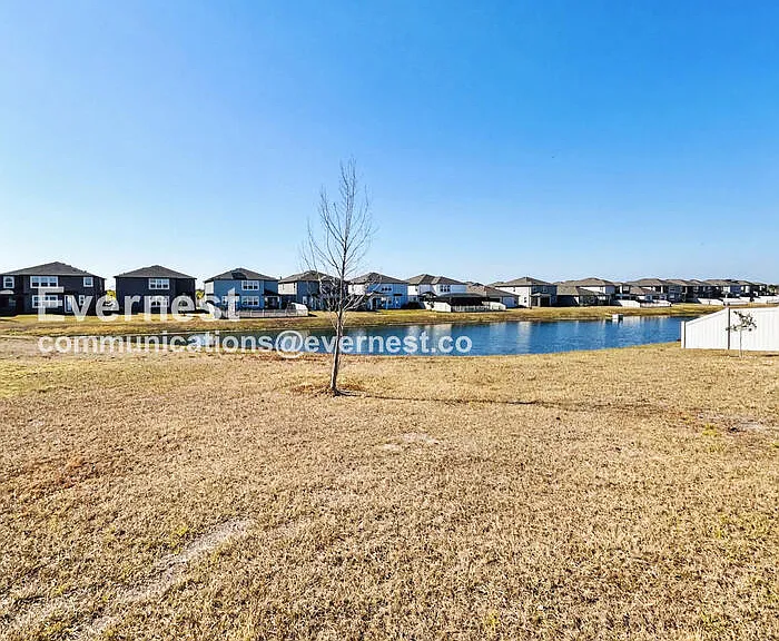 5106 Plumeria Dr — Photo 28