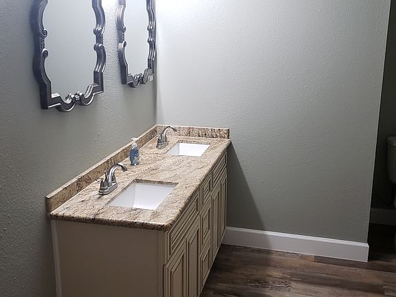 3rd image of 7216 Williams Ln