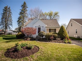 515 Sharon New Castle Rd, Farrell, PA 16121
