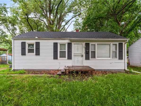 3112 S Claremont Ave, Independence, MO 64052