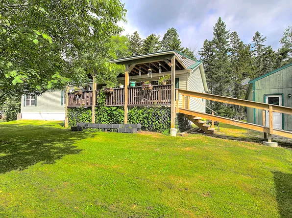 31 Winter Road, Rangeley, ME 04970