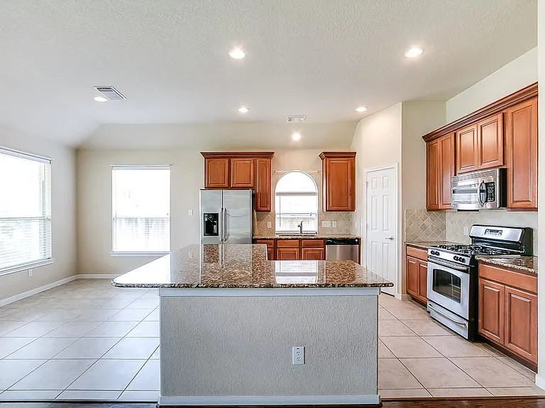 9706 Parsonsfield Ln — Photo 6